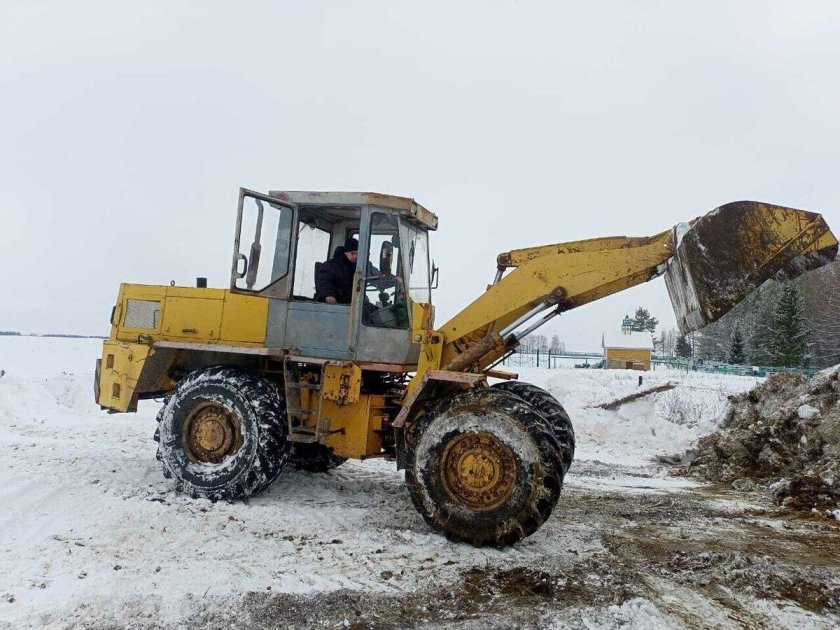 Фронтальный погрузчик амкодор