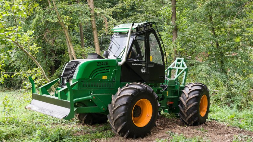 Скиддер Амкодор 2243в