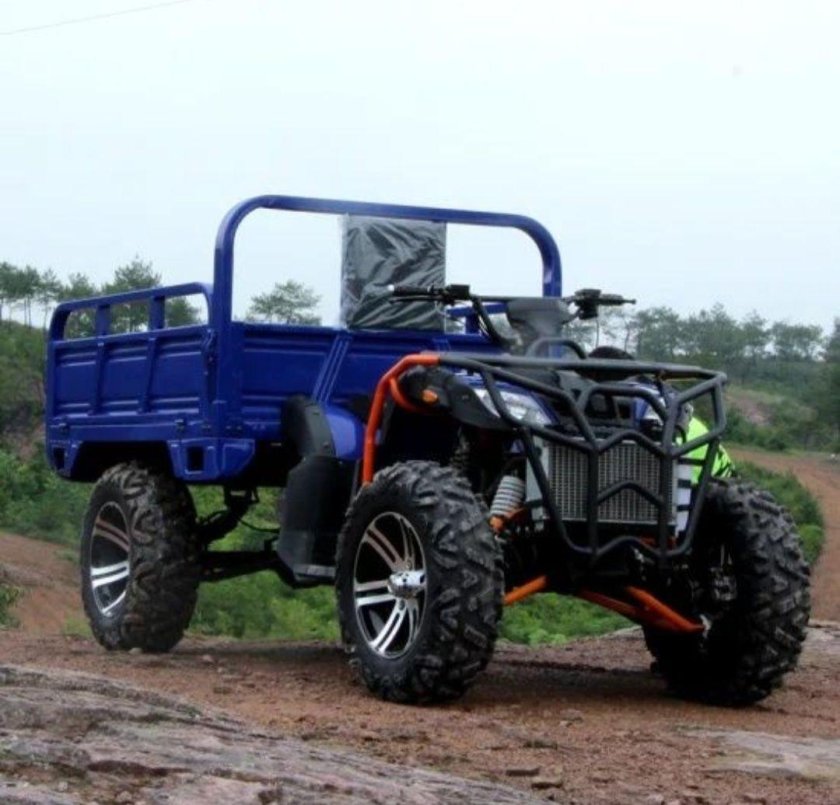 Квадроцикл с прицепом