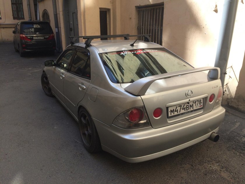 Рейлинги Toyota Altezza