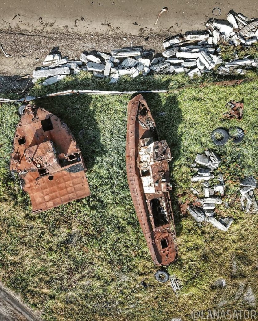 Кладбище кораблей Териберка