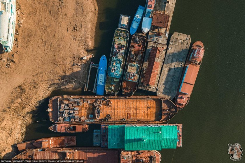 Затон Новосибирск кладбище кораблей