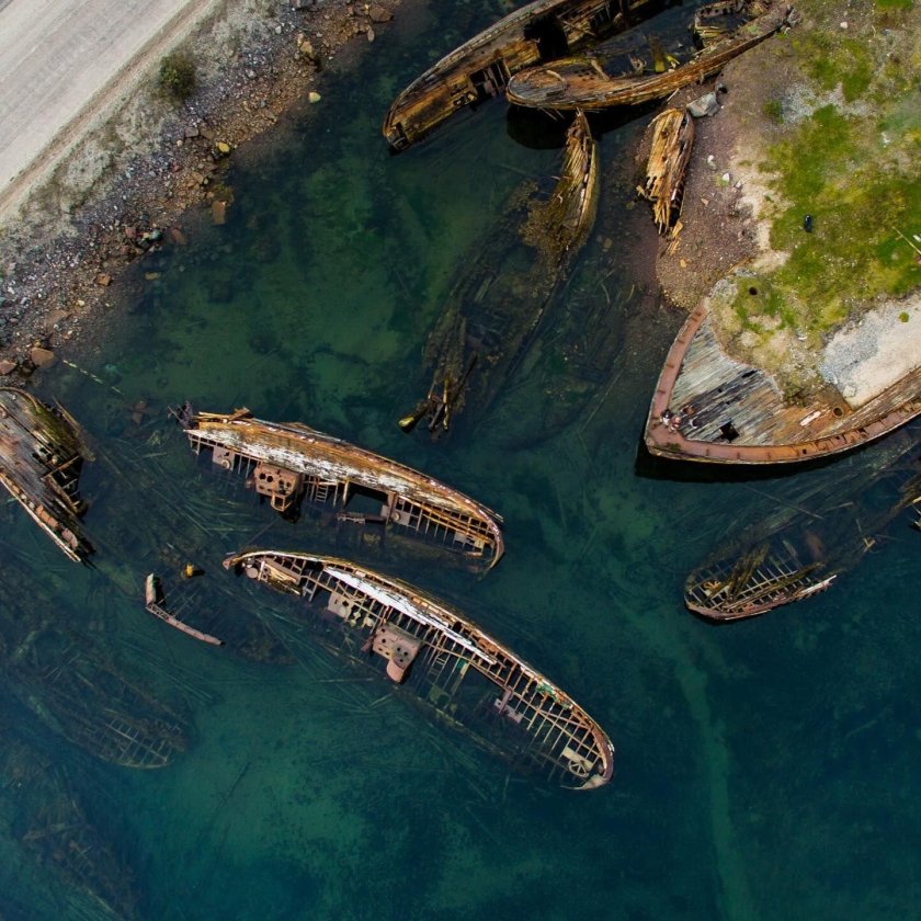 Кладбище кораблей в Териберке