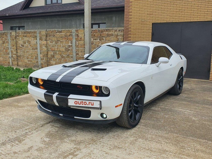 Dodge challenger iii рестайлинг 2