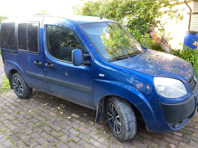 Фиат добло 2010г