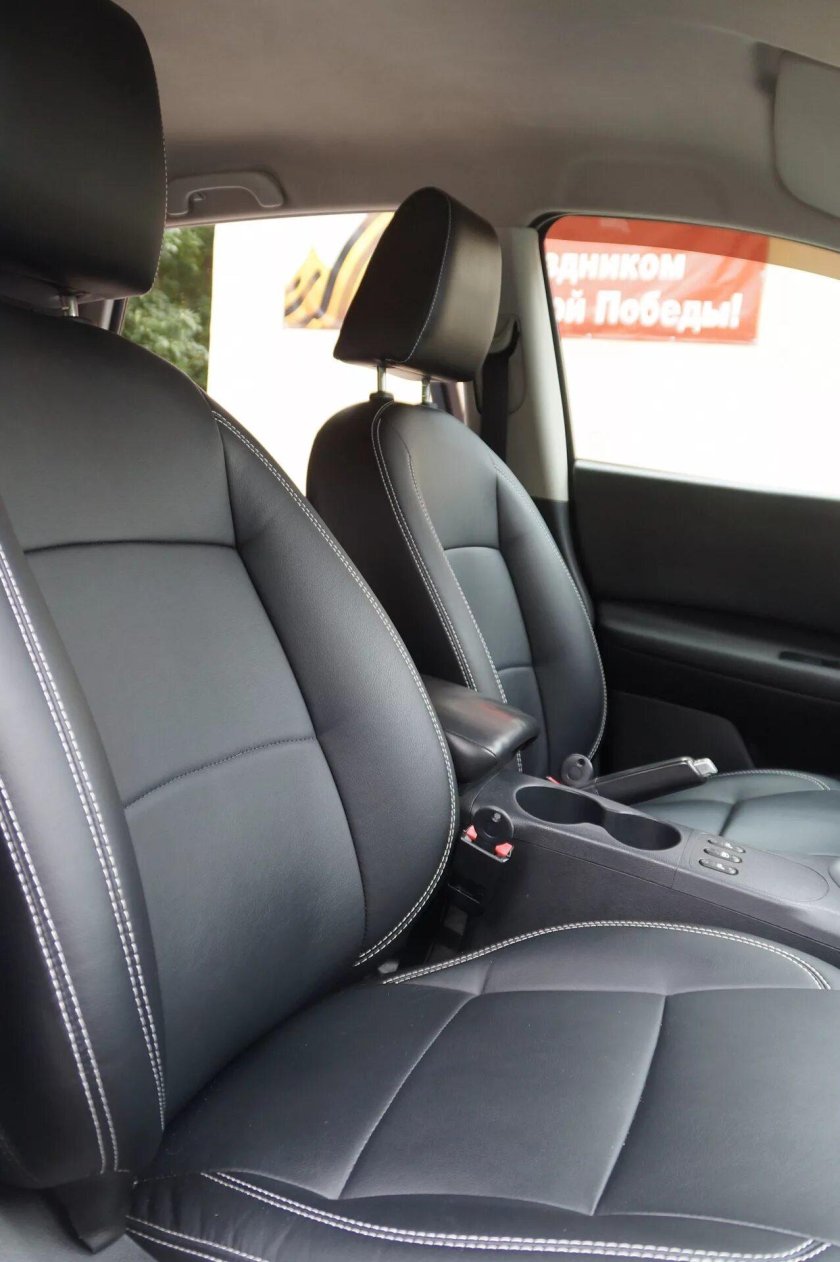 Чехлы на Ниссан Кашкай j10