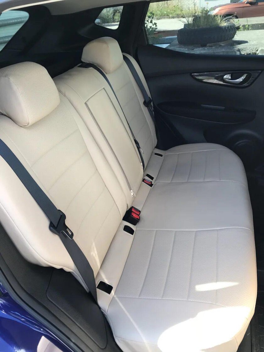 Чехлы Nissan Qashqai +2