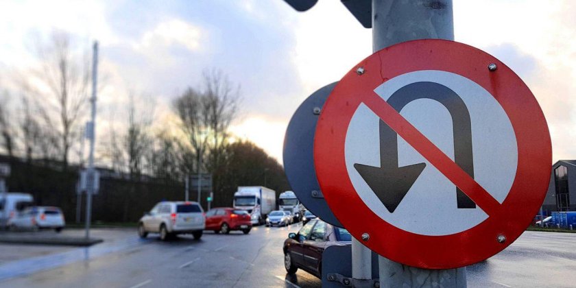 U-turn prohibited