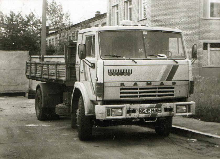 КАМАЗ 5325 седельный тягач