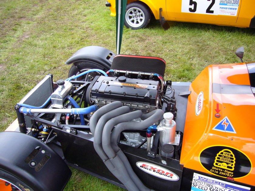 Гоночный двигатель