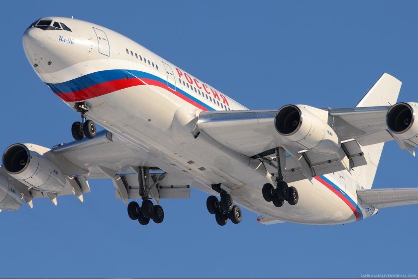 Ил-96 пассажирский самолёт
