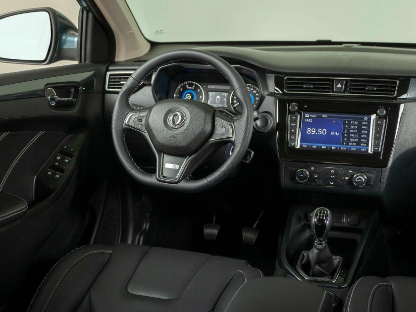 Донг Фенг 580