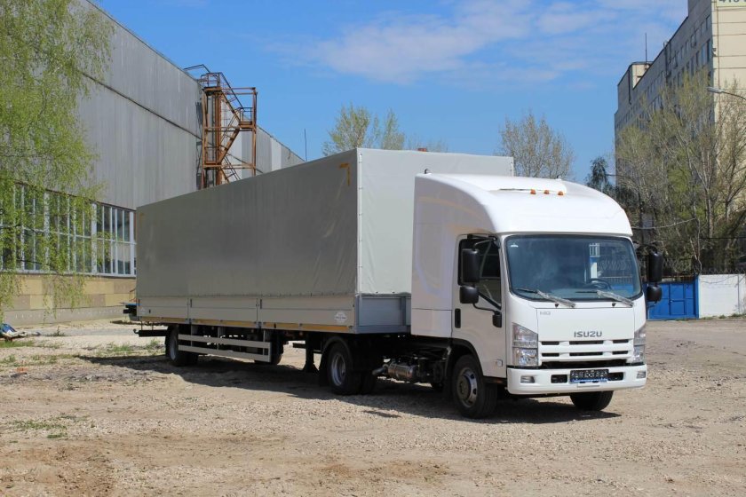 Исузу с закабинным спальником