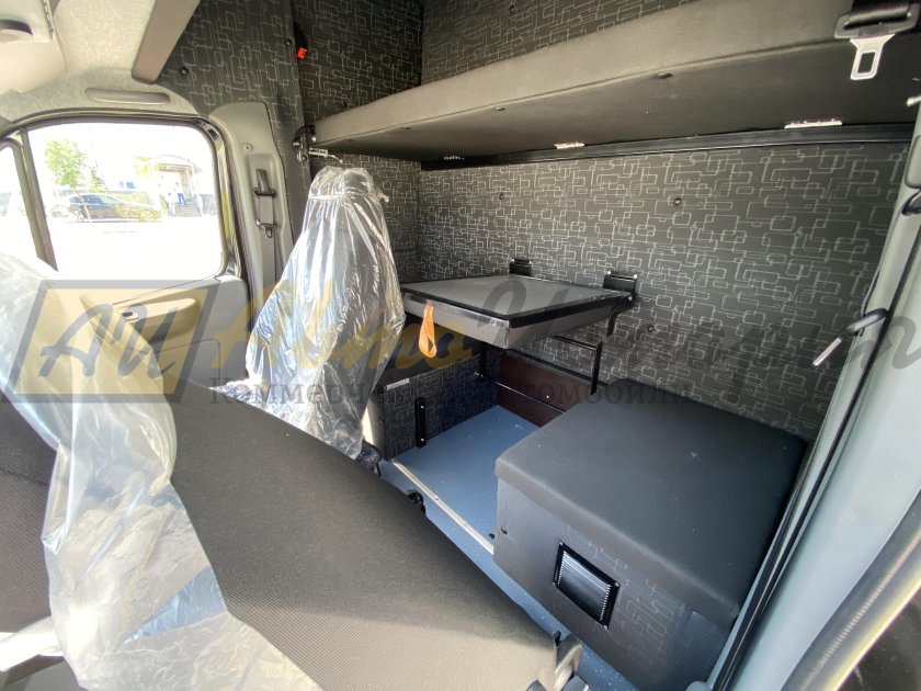 Закабинный спальник на Газель