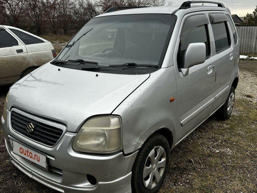 Suzuki wagon r plus 2000
