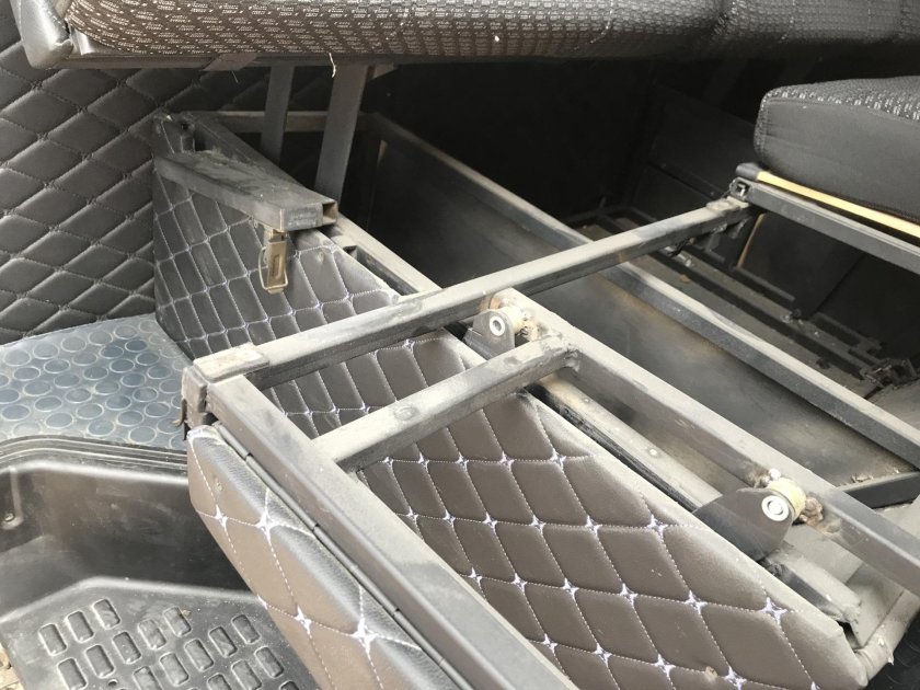 Диван в Газель фермер