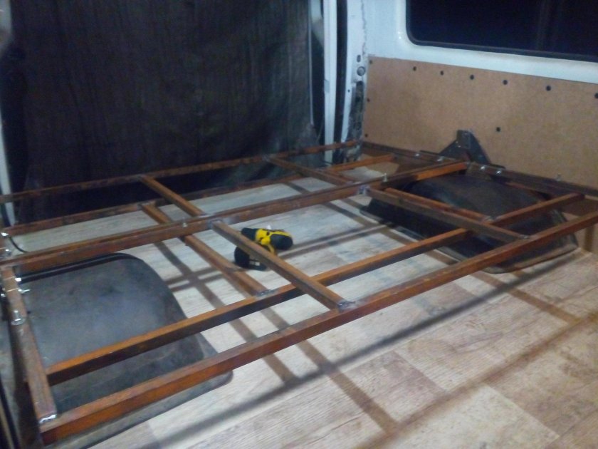 Сиденье кровать для газели