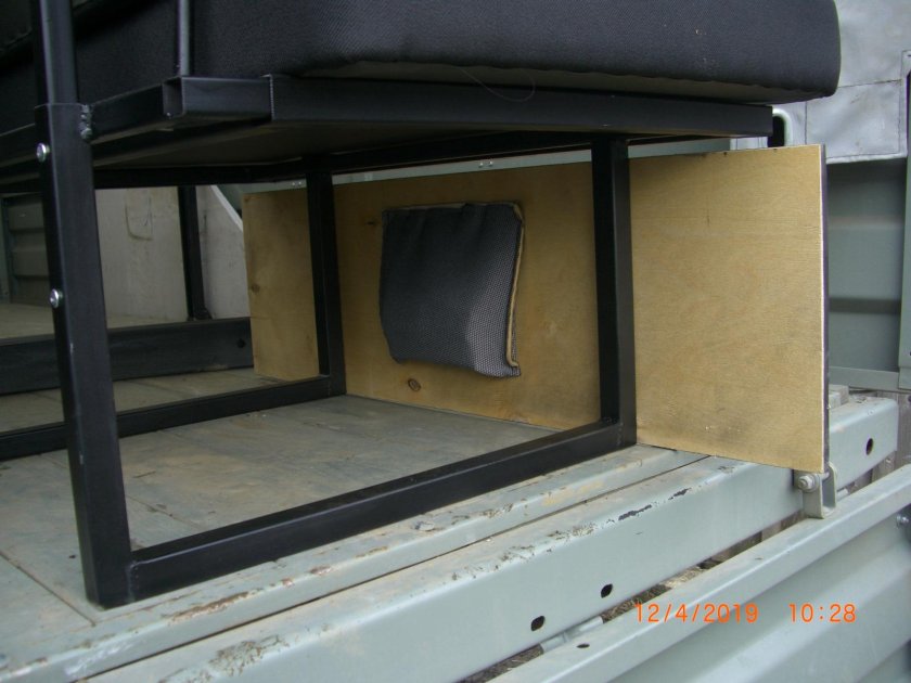 Боксы инструментальные ящики для Соболь 4*4