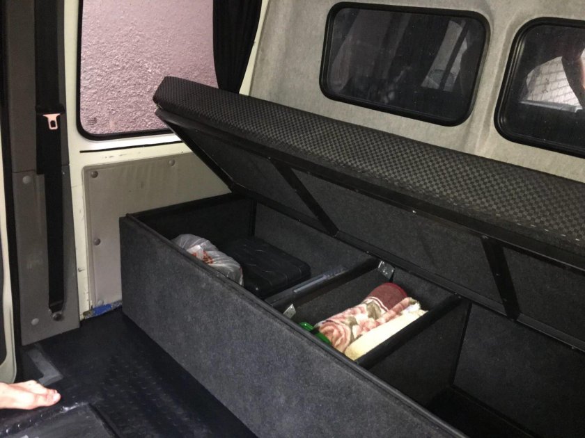 Багажные полки в Газель Некст
