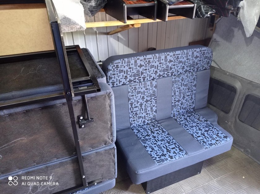 Диван спальник в Газель