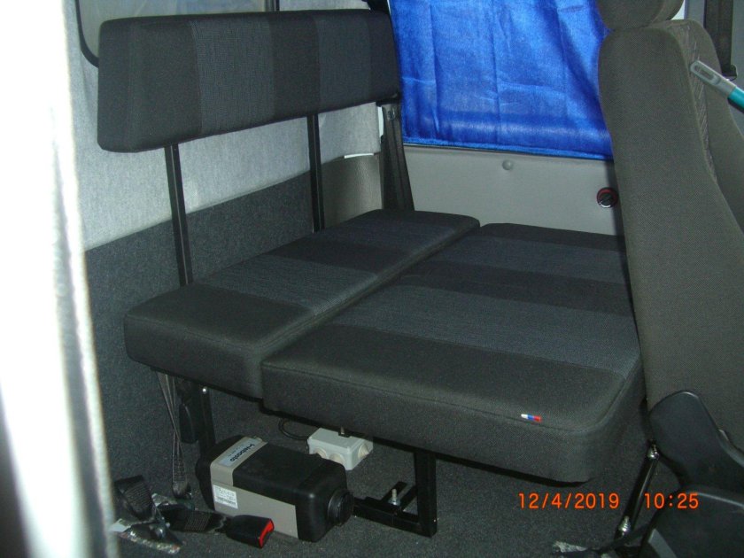 ГАЗ Соболь 4х4 салон