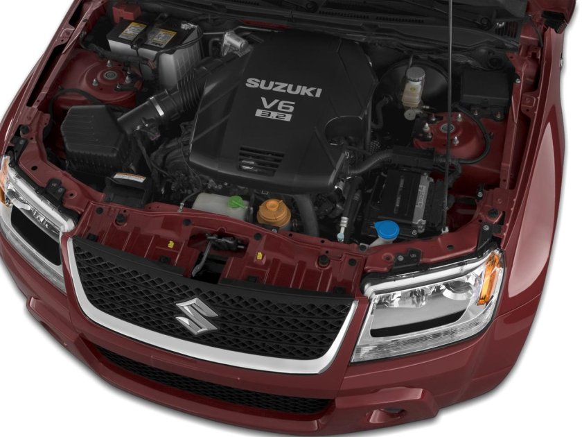Suzuki Grand Vitara 2008 под капотом