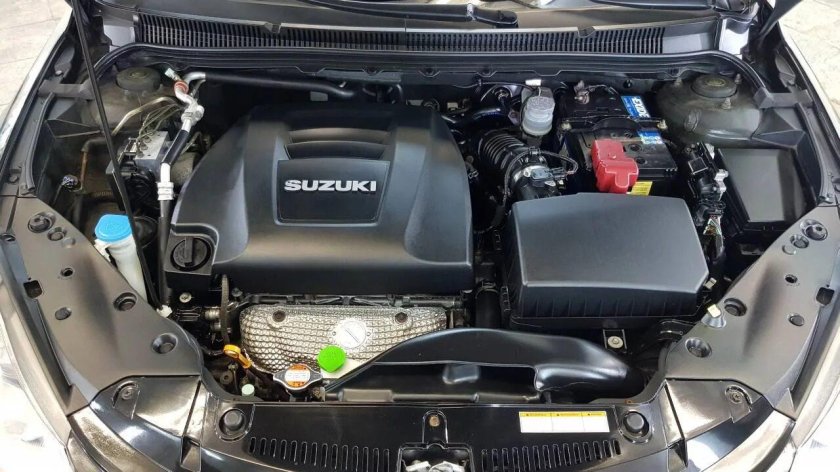 Suzuki sx4 подкапотное