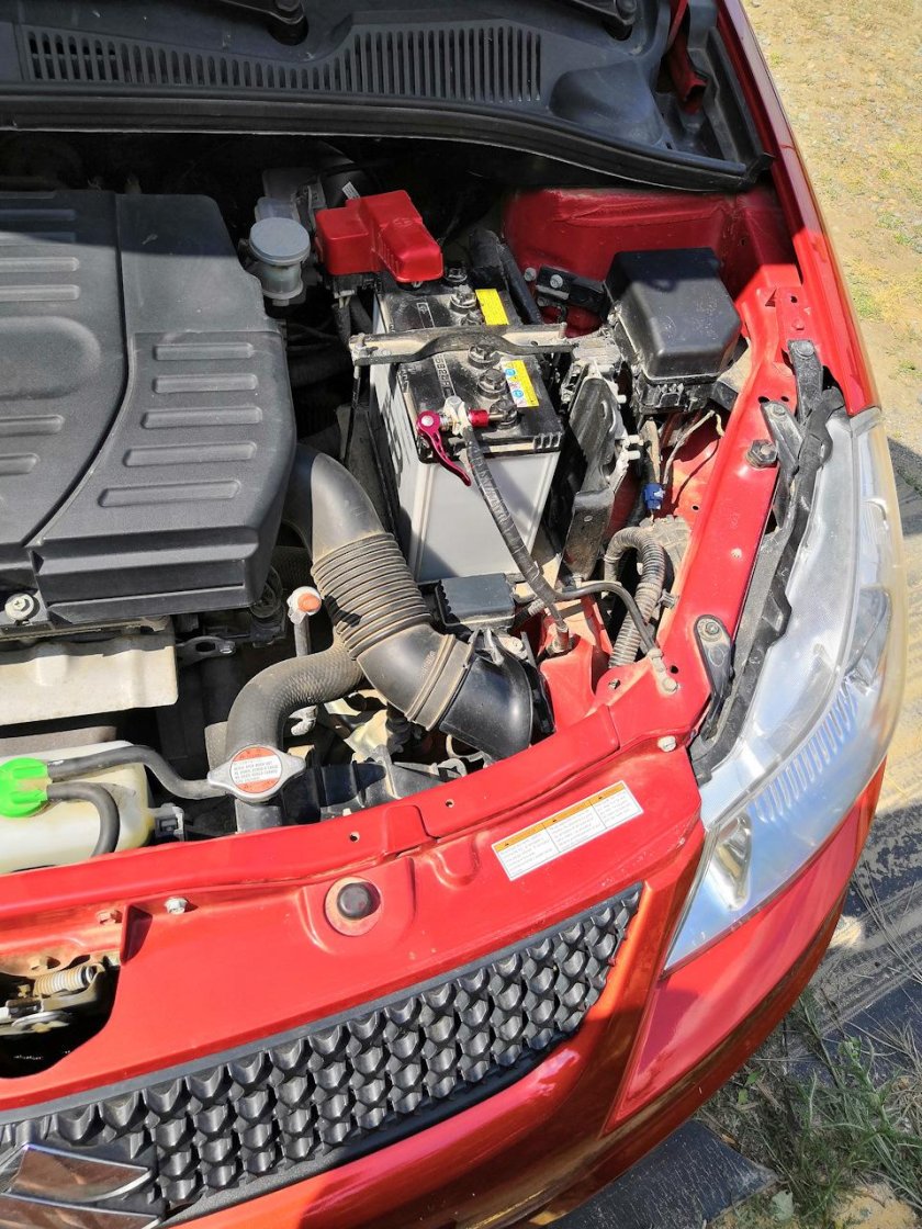 Suzuki sx4 АКБ