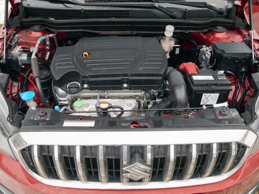 Suzuki sx4 1.4турбо АКБ