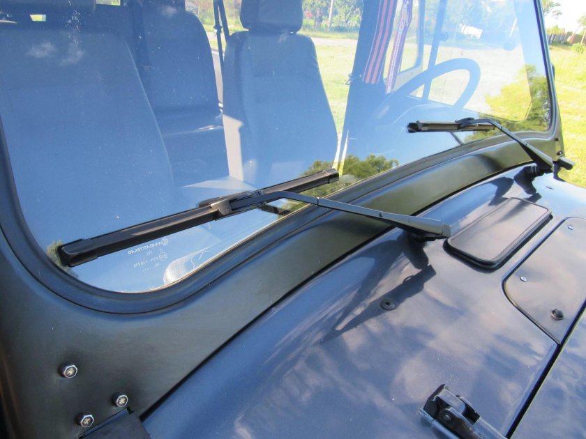 Дворник задний УАЗ Хантер