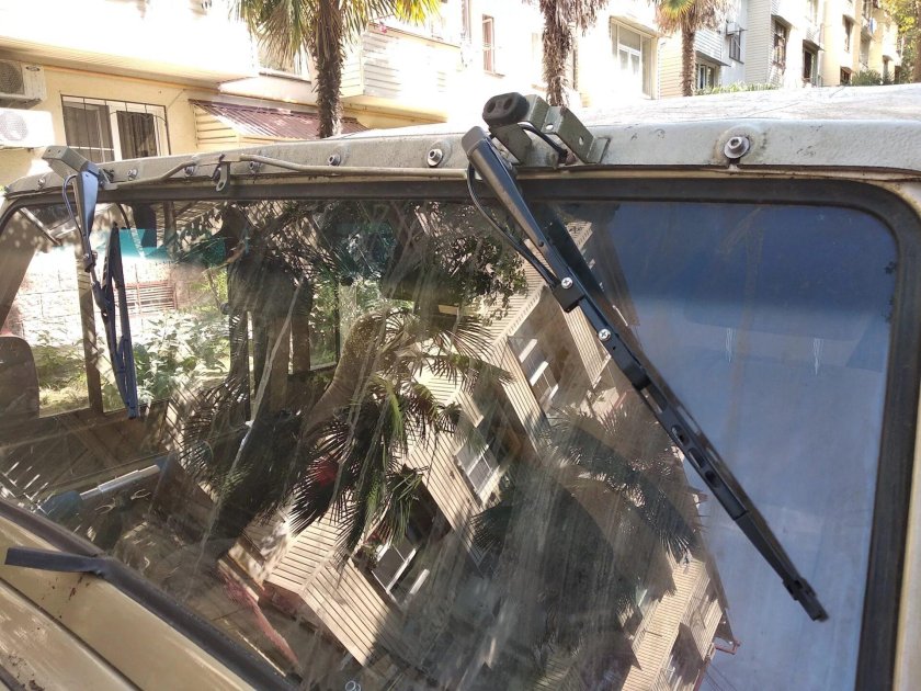 Стеклоочиститель уаз хантер