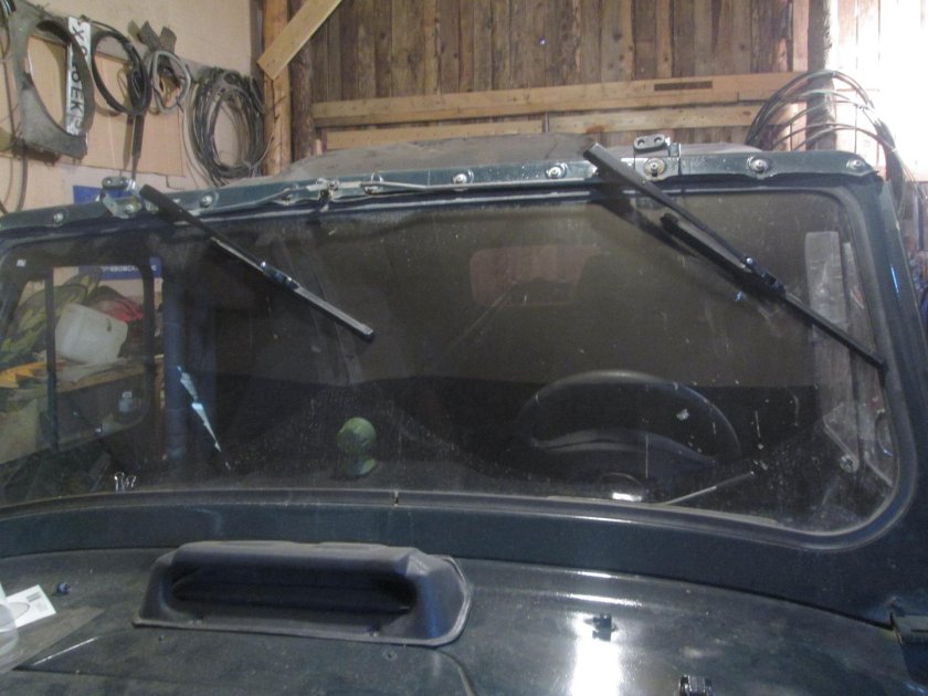 Дворники на УАЗ 31512