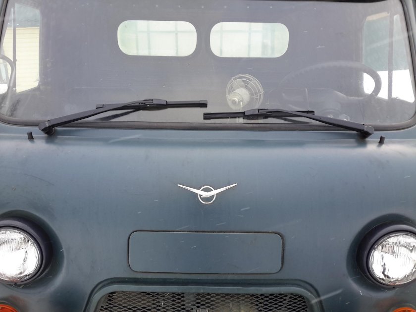 Поводки дворников УАЗ 3303