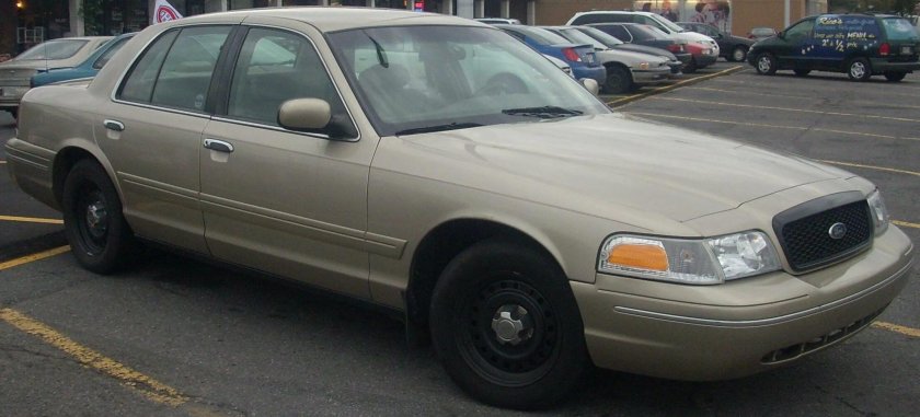 Форд crown victoria 1998