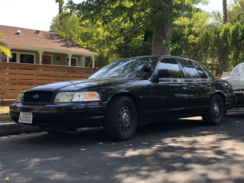 Ford Crown Victoria 2022
