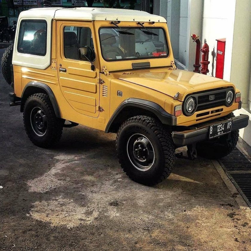 Дайхатсу джип