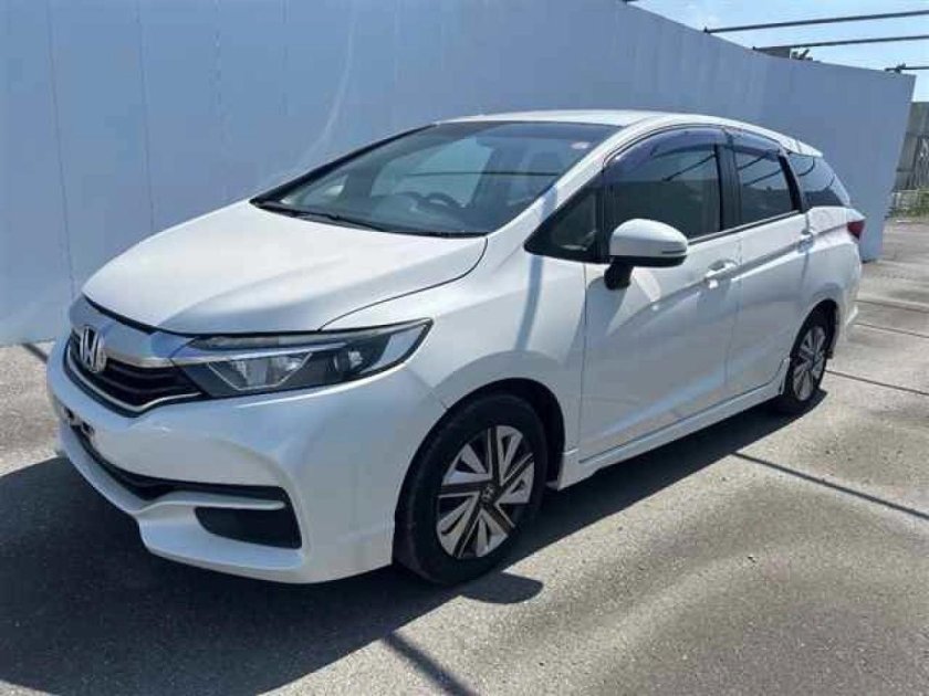 Хонда фит шаттл гибрид 2017