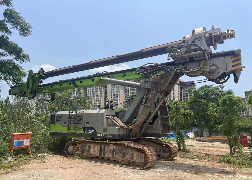 Роторная буровая установка