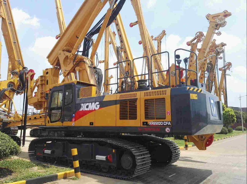 XCMG xr360 буровая