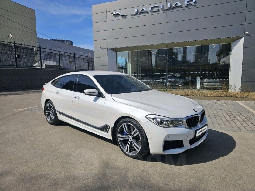 Бмв 2018 года