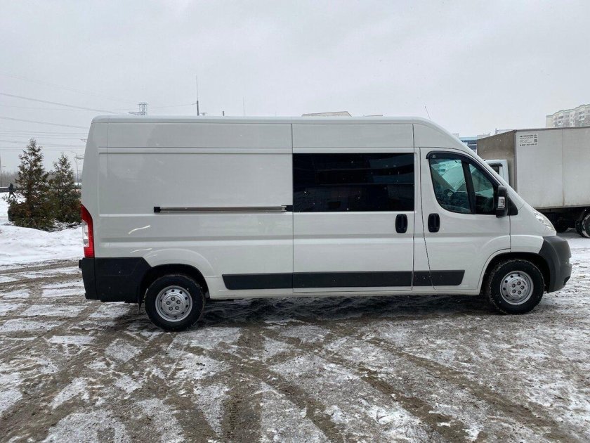 Peugeot boxer цельнометаллический фургон