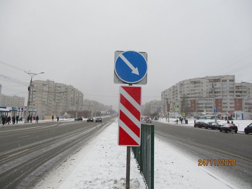 4.2.1 Объезд препятствия справа