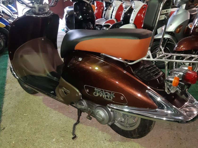 Скутер хонда джокер 50