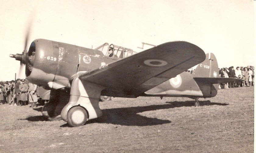 Curtiss h-75