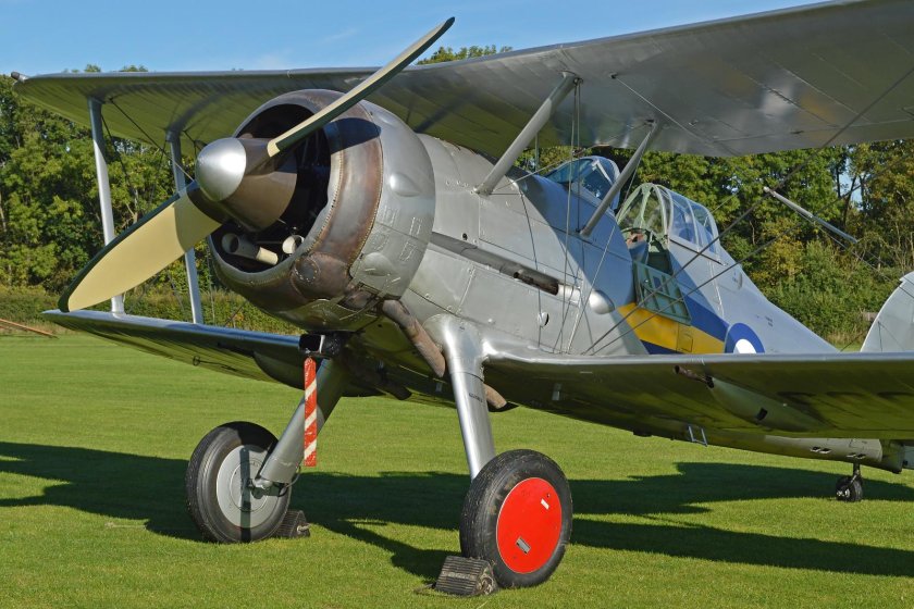 Глостер Гладиатор