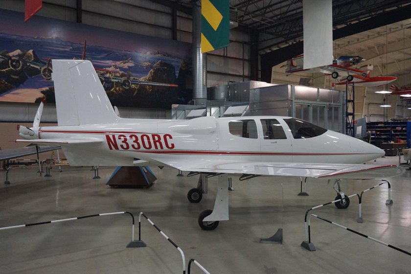 Cirrus vk 30