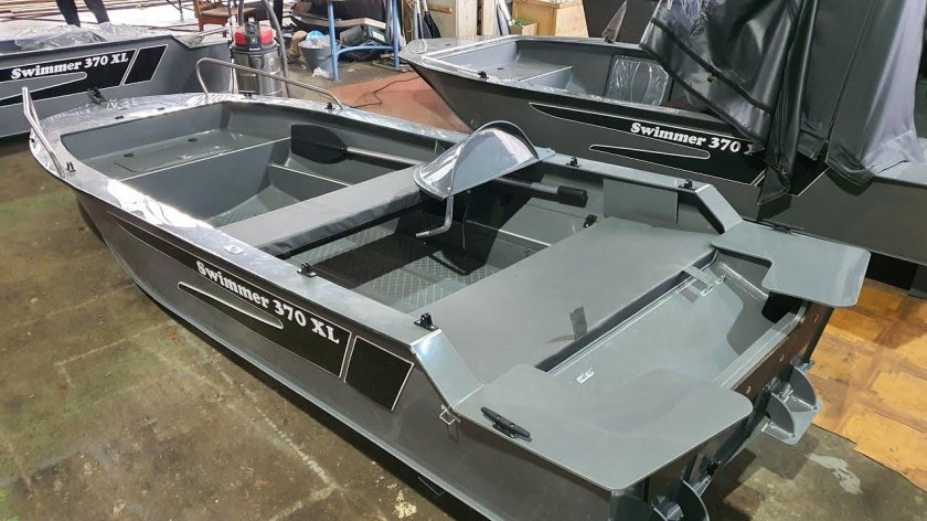 Моторная лодка swimmer 370 XL