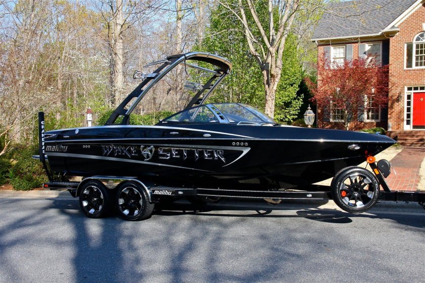 Прицеп для катера Амур