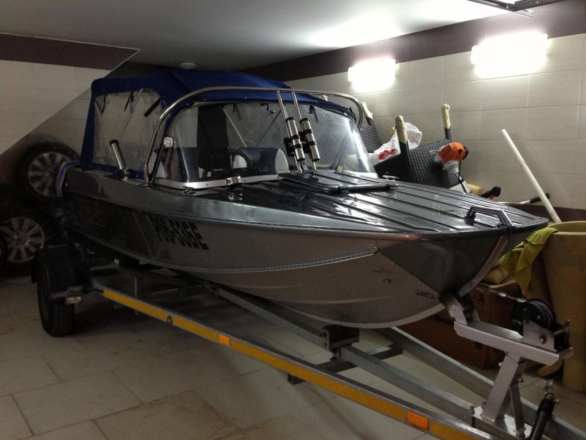 Лодка Казанка 5м