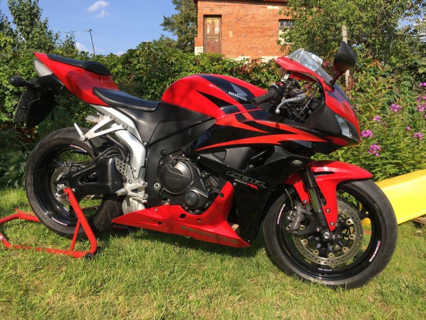 Honda cbr600rr 2008